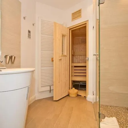 아파트 Strandresidenzen Bansin Ostseepalais 05 *